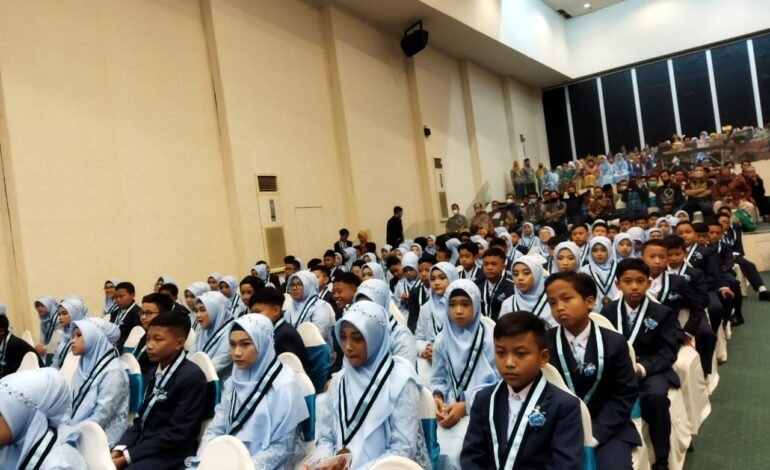 peserta wisuda min 2 kota malang
