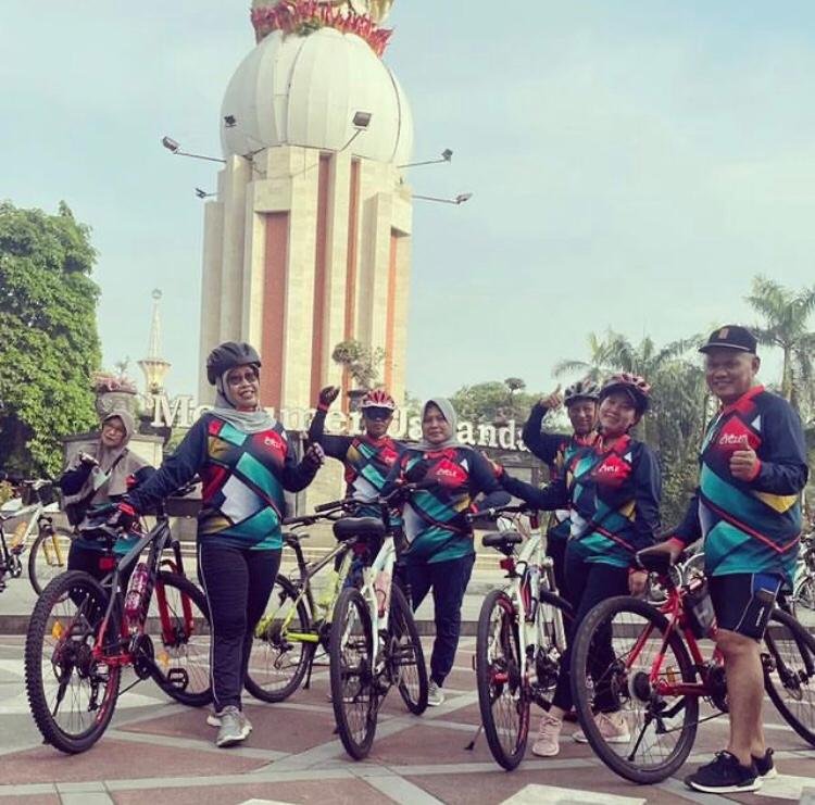 Fun Bike Gowes Seduluran Merdeka NK Cafe Suguhkan Venue Alam Pedesaan