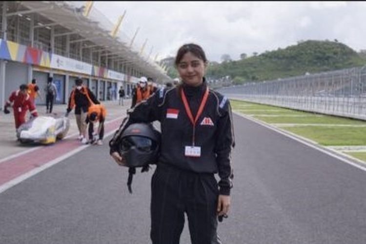 Natalia, Satu-satunya Wanita di Shell Eco Marathon Mandalika