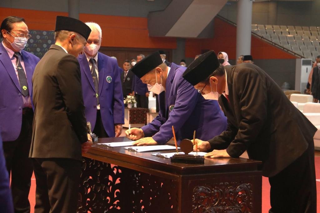 Prof Dr Hariyono Resmi Menjabat Rektor Universitas Negeri Malang