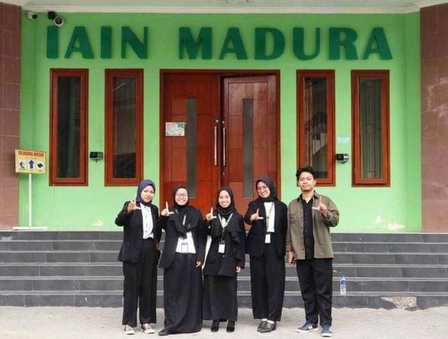 Mahasiswa UIN Maliki Malang Juara 1 Lomba Debat Konstitusi Nasional