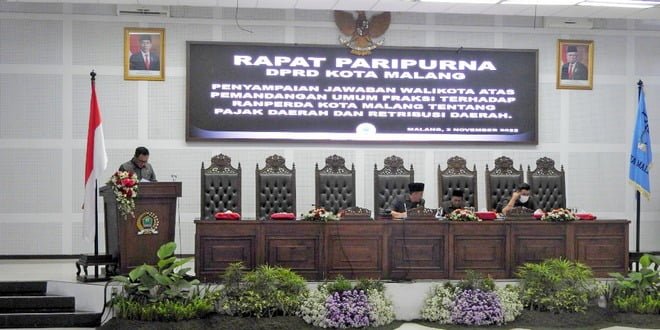 Bung Edi Sampaikan Ranperda Pajak Daerah dan Retribusi di DPRD Kota Malang