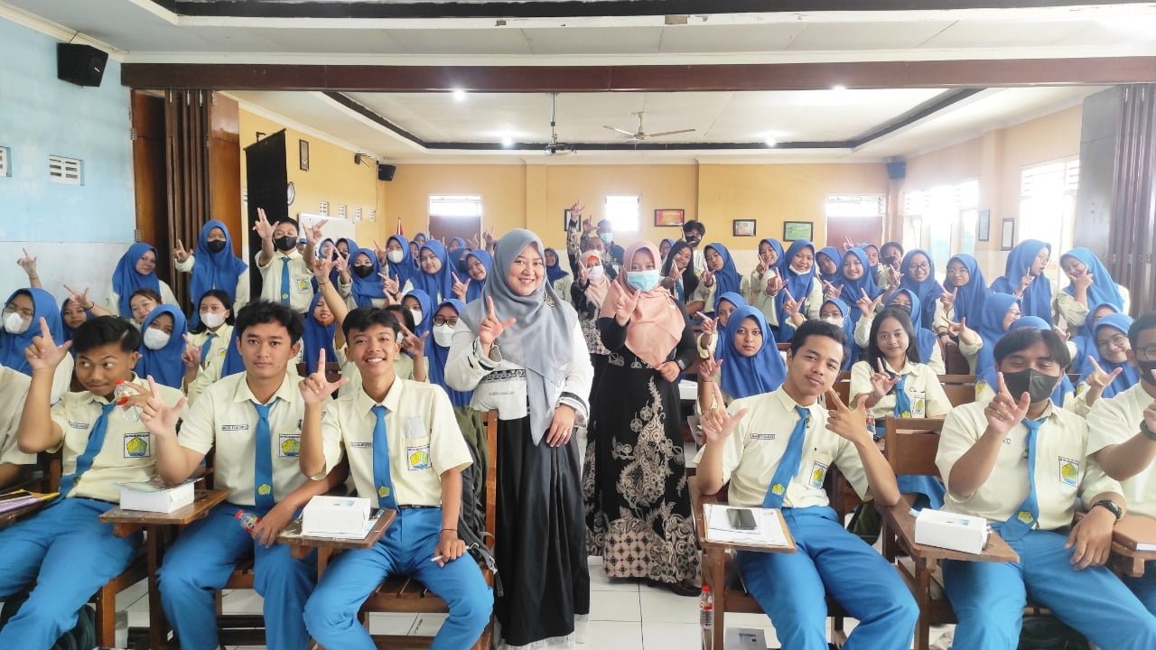 Belajar Komunikasi Efektif di Dunia Kerja Bareng Good Word School of Communication