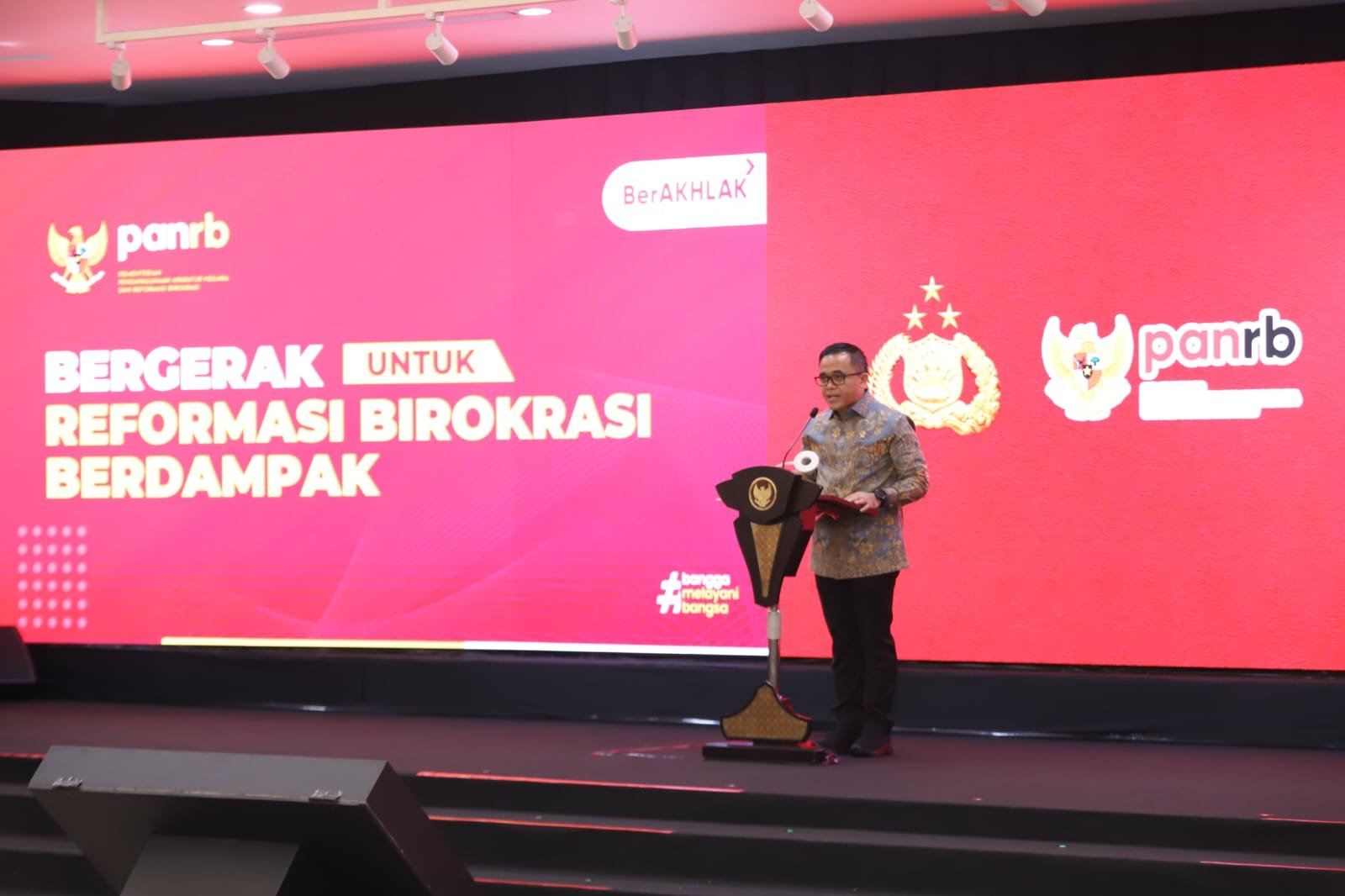 Sukseskan Reformasi Birokrasi Tematik, Menteri Anas Ajak Polri Kolaborasi