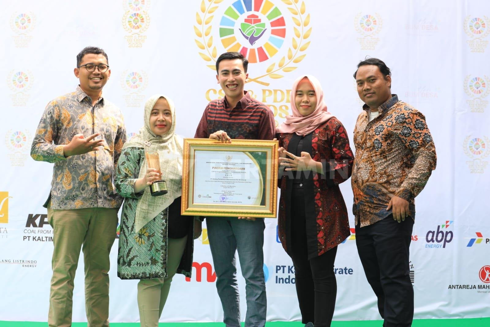 Kilang Cilacap Peroleh Gold pada CSR & PDB Award 2023