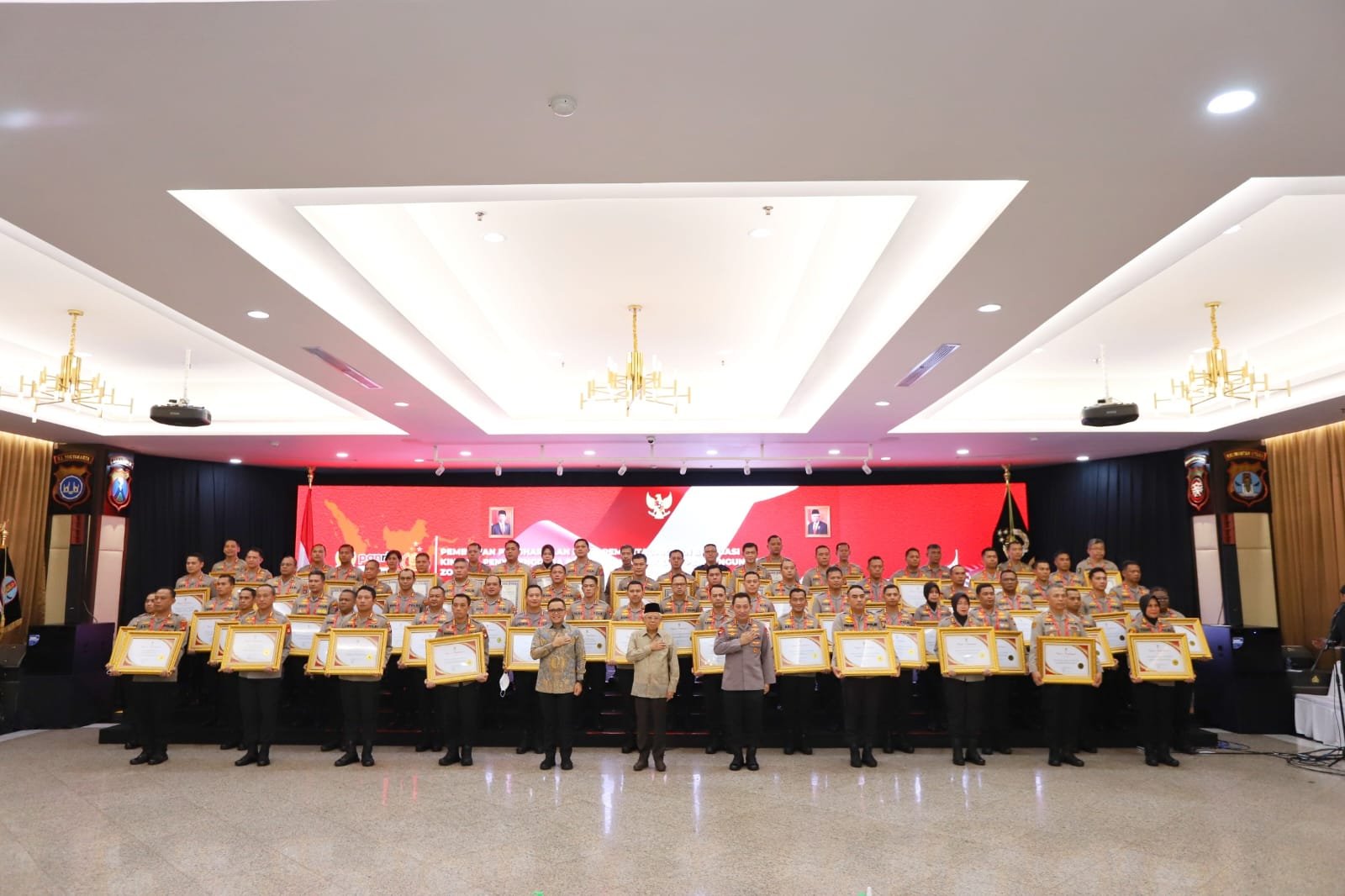 Polrestabes Palembang dan Polres Kotim Memperoleh Predikat Pelayanan Prima,  Ini Kuncinya