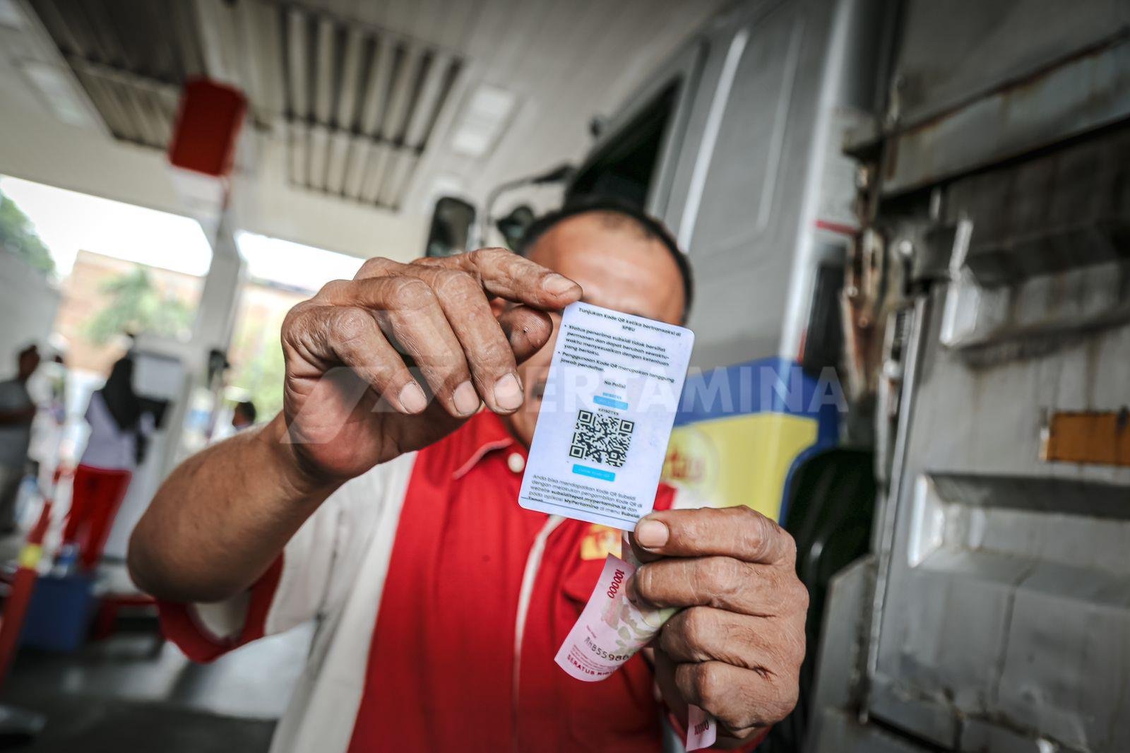 Uji Coba Transaksi Subsidi Tepat dengan QR Code