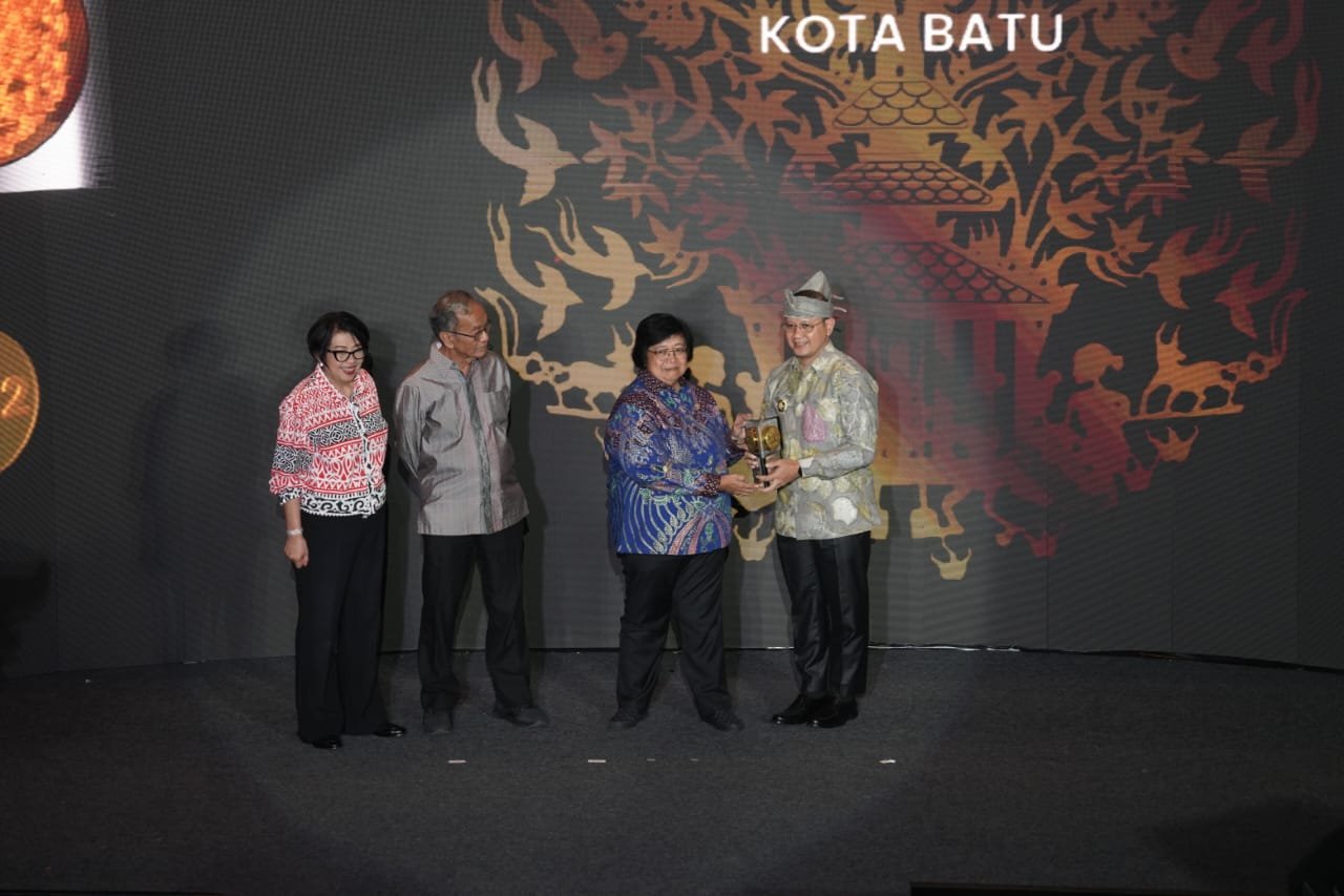 Kota Batu Dapat Penghargaan Adipura 2022