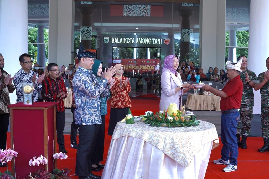 Apel Pagi Syukuran Penghargaan Adipura Kota Batu