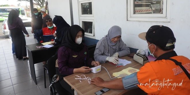Jelang Mudik Lebaran, Pemesriksaan Kesehatan Sopir Diterminal Arjosari