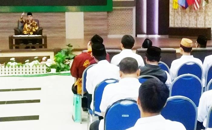 PROF. SAID AQIL HUSAIN ALMUNAWAR HADIR NUZULUL QUR’AN UIN MALANG