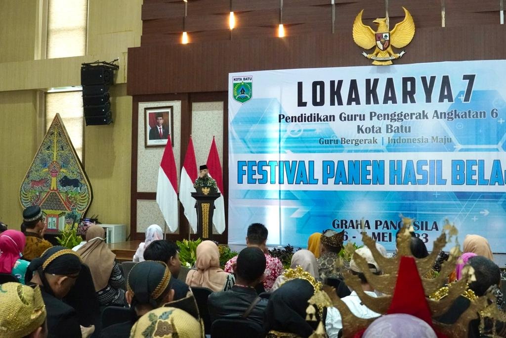 Peringati Hardiknas 2023, 88 Guru Terima tanda Kehormatan Republik Indonesia Satyalancana Karya Satya