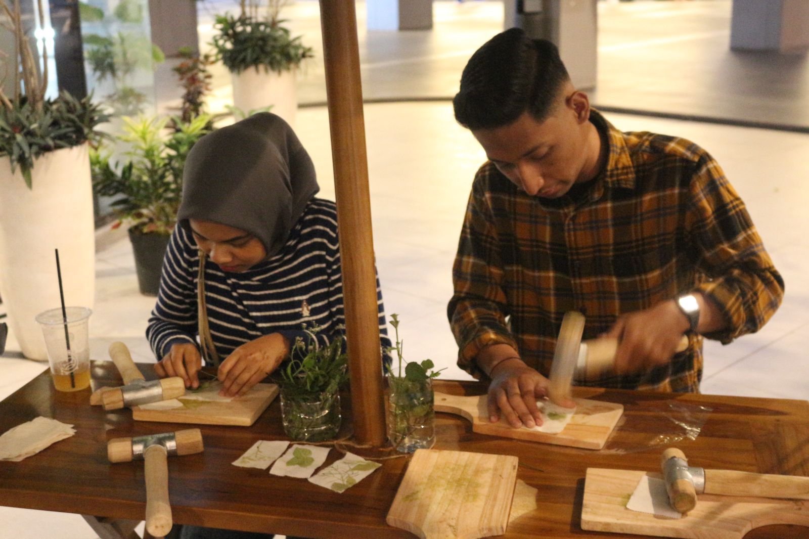 Uniknya Reramban Bikin Ecoprint On The Spot