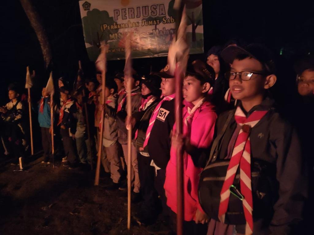 Kegiatan Perkemahan MIN 2