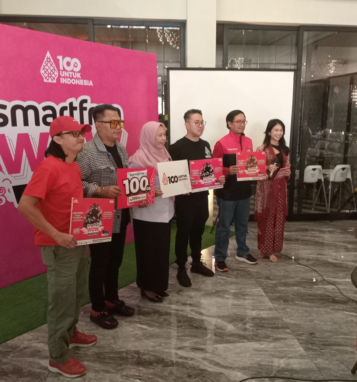 Smartfren Kembangkan Potensi UMKM dan Dukung E-sport Malang