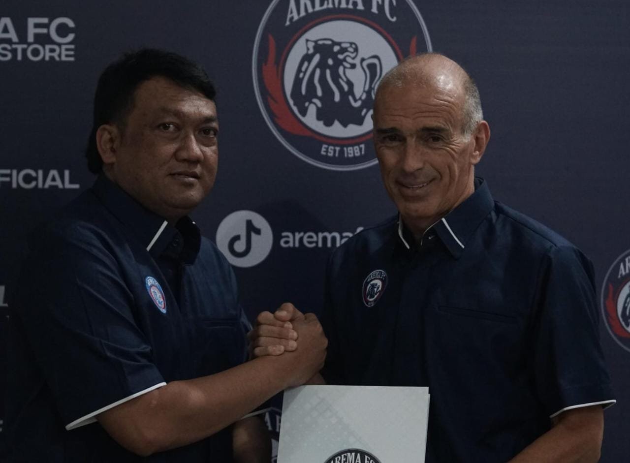 Fernando Valente: Pelatih Baru Arema FC untuk Sukses di Liga 1 2023-2024