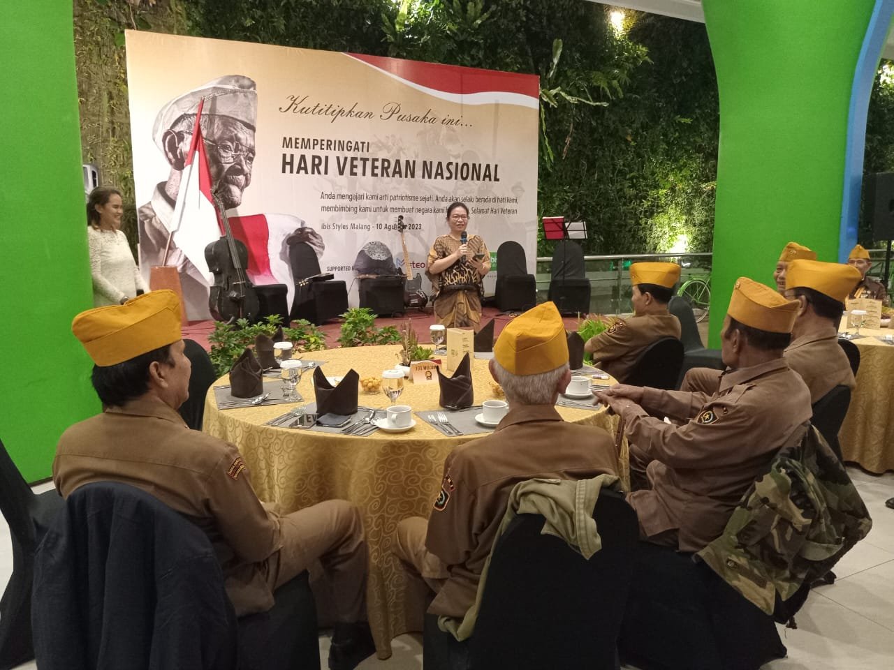 Peringati HUT Ke-78 Kemerdekaan RI, Hotel Ibis Styles Malang Jalin Tali Asih Bersama Veteran