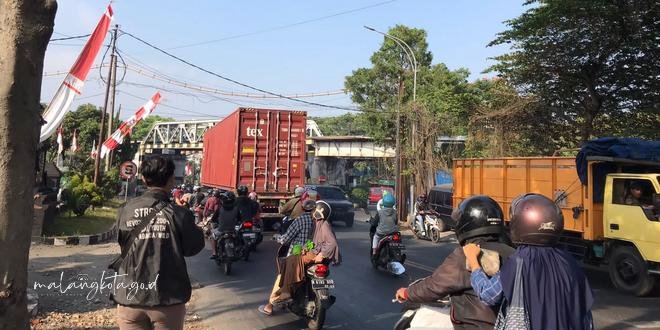 Uji Coba Rekayasa Lalu Lintas di Buk Gluduk, Kota Malang