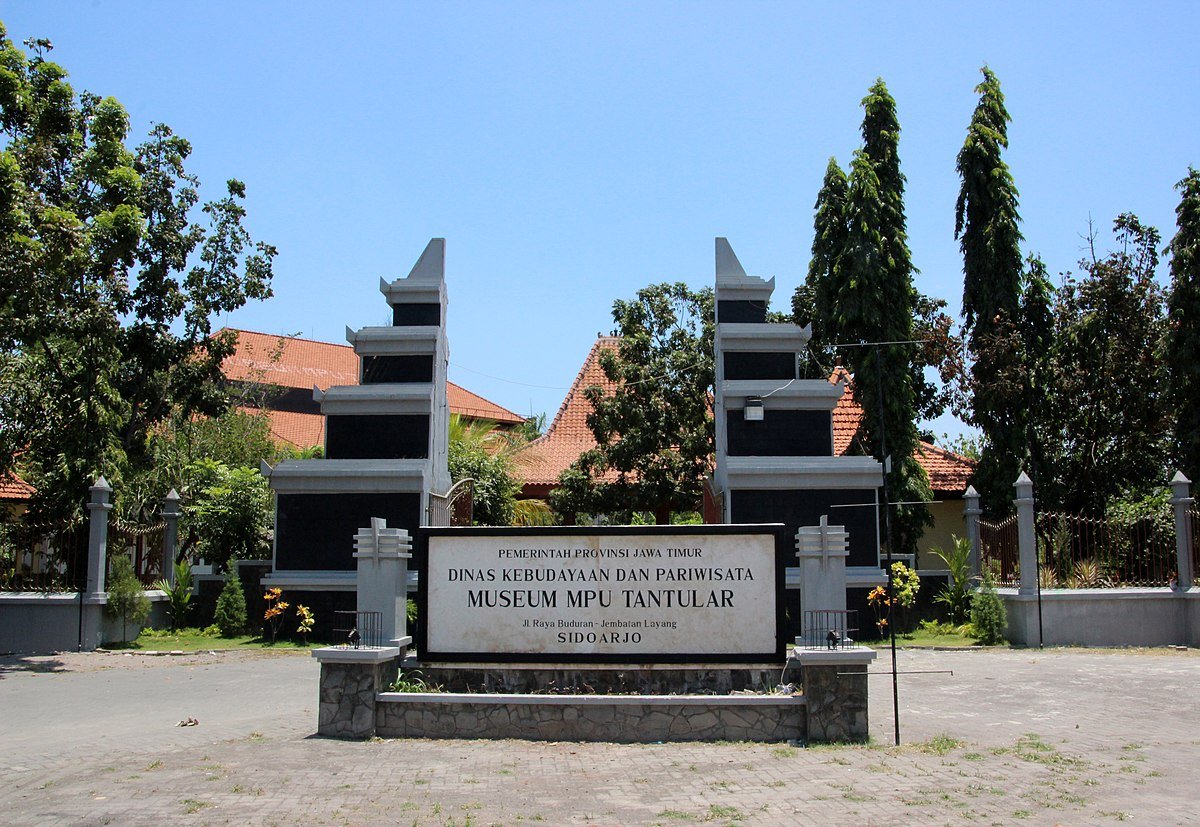 Tempat Wisata Sejarah di Surabaya: Menelusuri Jejak Perjuangan Bangsa Indonesia