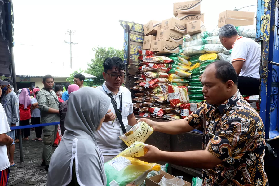 Pemkot Surabaya Menggelar Pasar Murah di 244 Titik