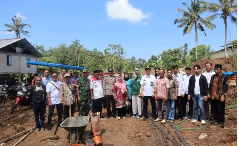 Kegiatan CSR PT PLN Unit Transmisi Malang