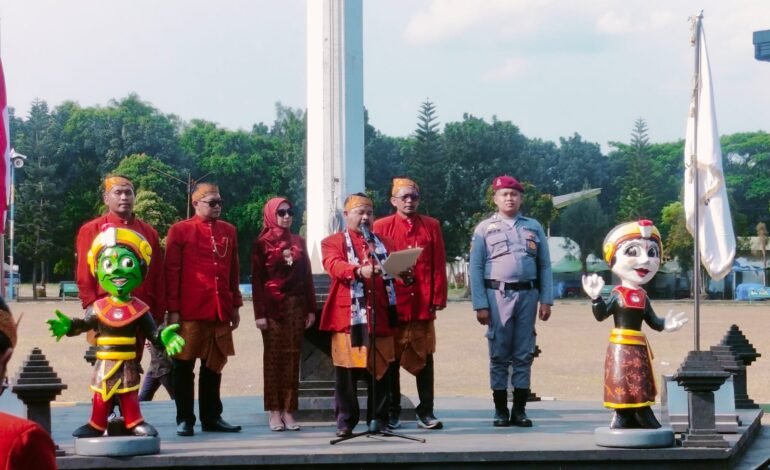 Kirab Maskot Pilkada