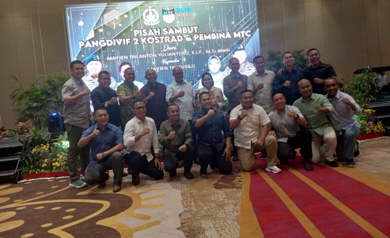 Pisah Sambut Pangdiv 2 Kostrad oleh Malang Tahes Club (MTC)