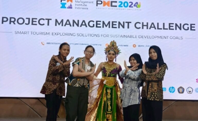 Tim STIKI Sukses Gagas Smart Tourism untuk Tujuan Pembangunan Berkelanjutan, Ungguli 50 Tim Dari 4 Negara di Ajang PMC 2024