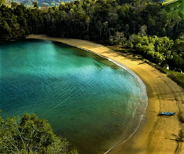 10 Tempat Wisata Alam Di Jawa Timur Yang Wajib Dikunjungi