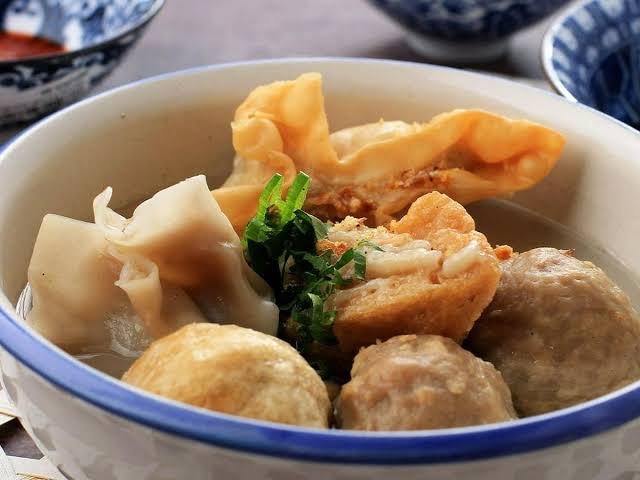 7 Makanan Legendaris Khas Malang yang Wajib Dicoba