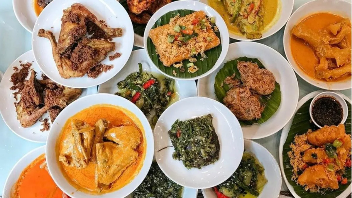 Kuliner Sumatera Barat – 8 Makanan Tradisional Yang Harus Dicoba