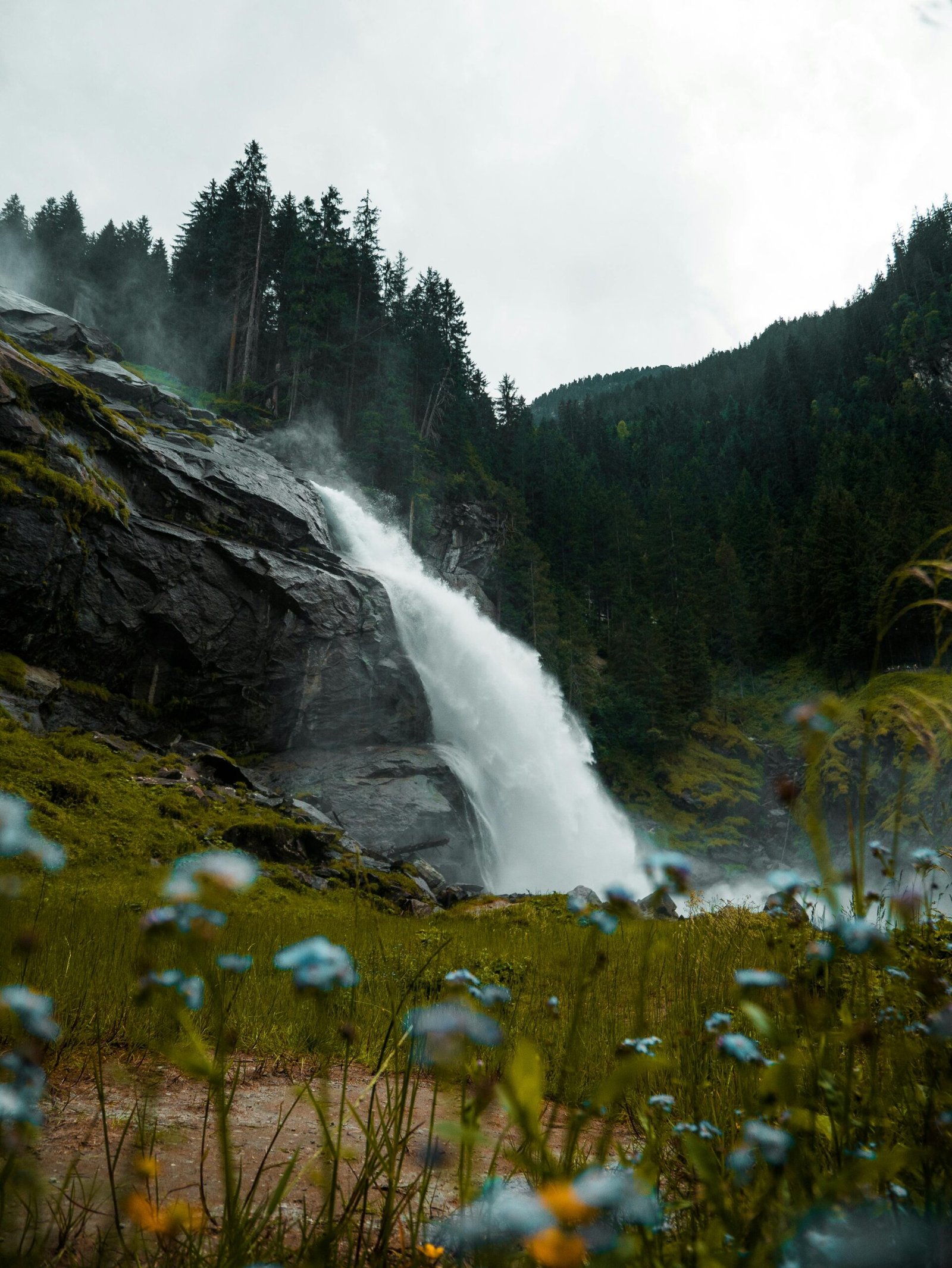 5 Air Terjun Terindah Di Jatim