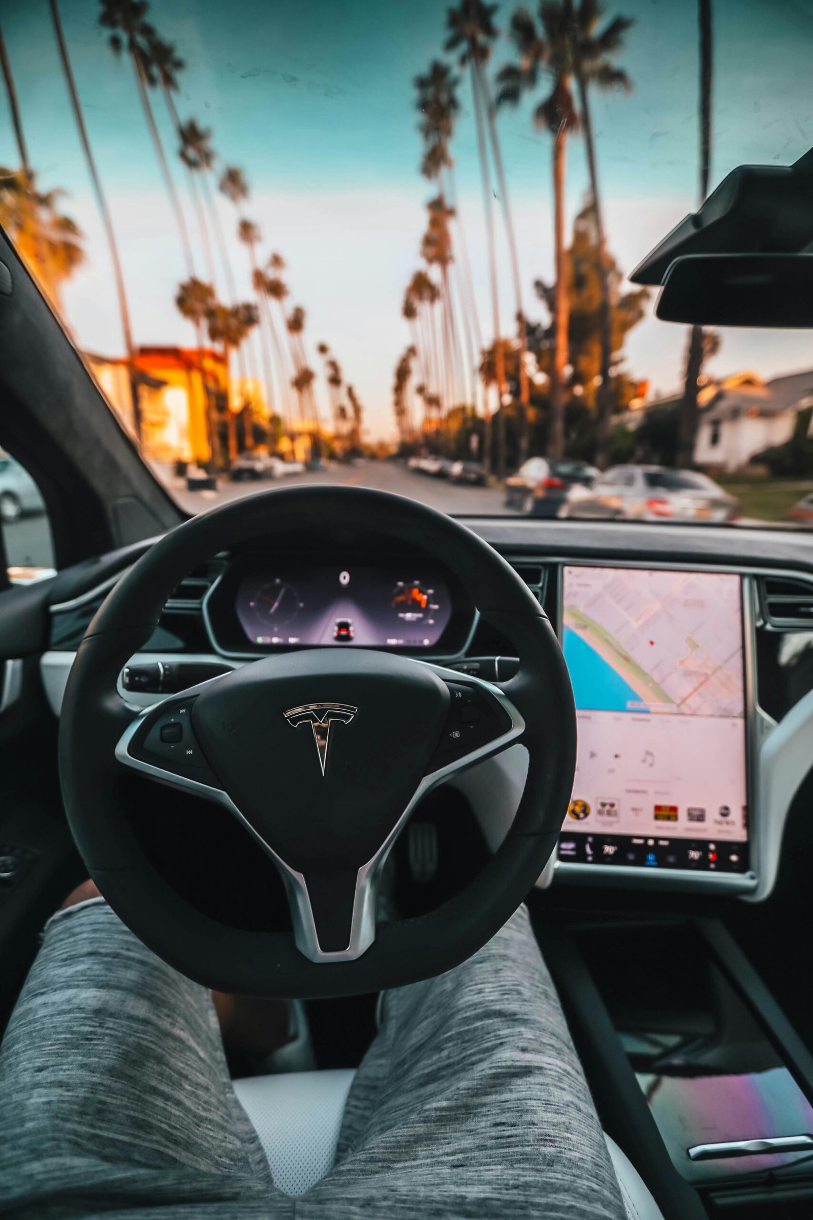 Mengapa Tesla Model 3 Menjadi Mobil Listrik Terlaris Di Dunia?