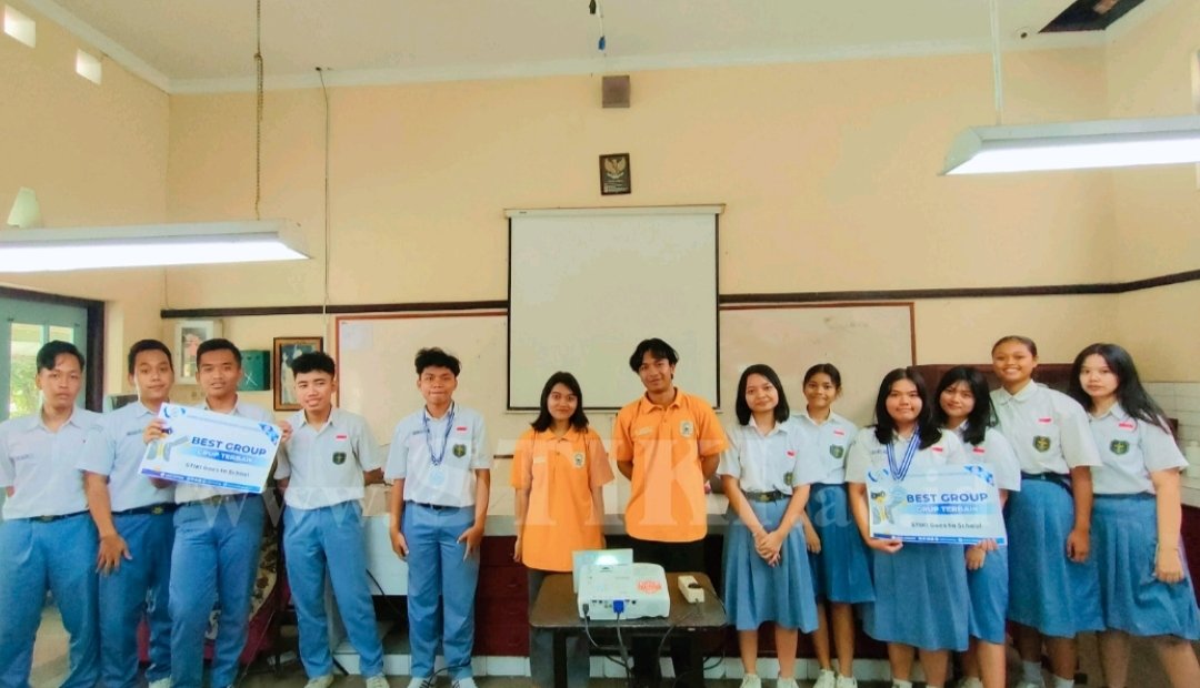 STIKI Malang Ajak Siswa SMAK Frateran Eksplorasi Bisnis Digital Berbasis AI