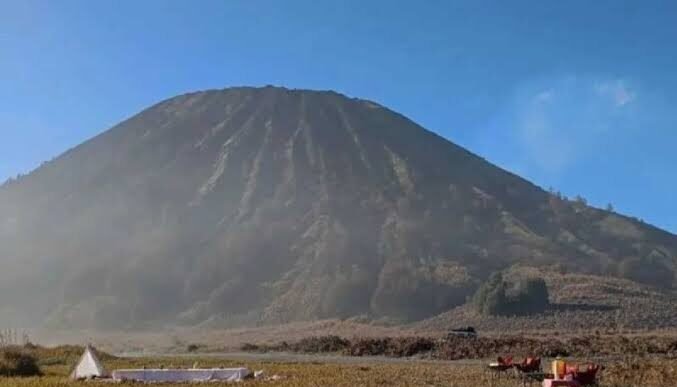 TNBTS Tetapkan Kuota 3.752 Wisatawan untuk Gunung Bromo selama Libur Akhir Tahun