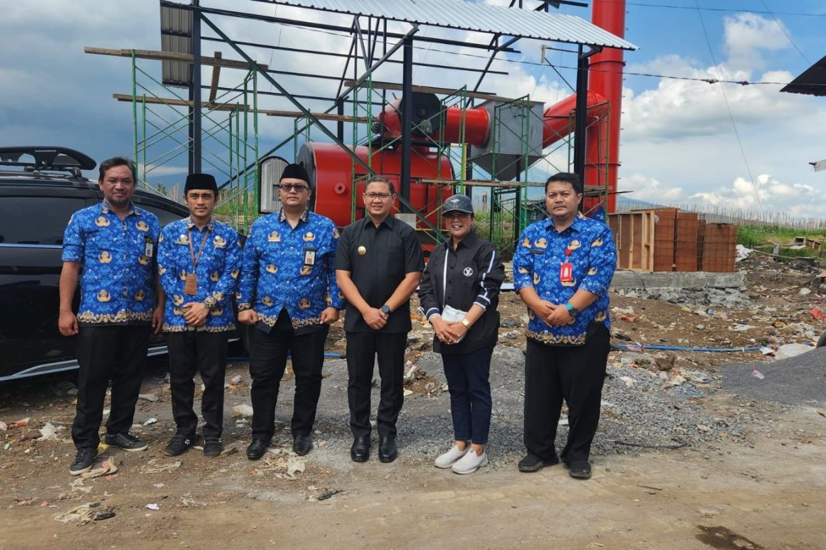 Pemkot Batu dorong Warga pilah Sampah untuk Maksimalkan Incinerator