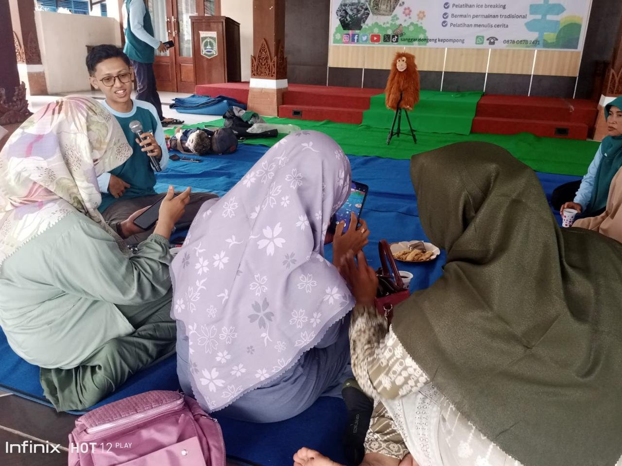 Sanggar Dongeng Kepompong Nusantara Latih Relawan Fotografi dan Dongeng