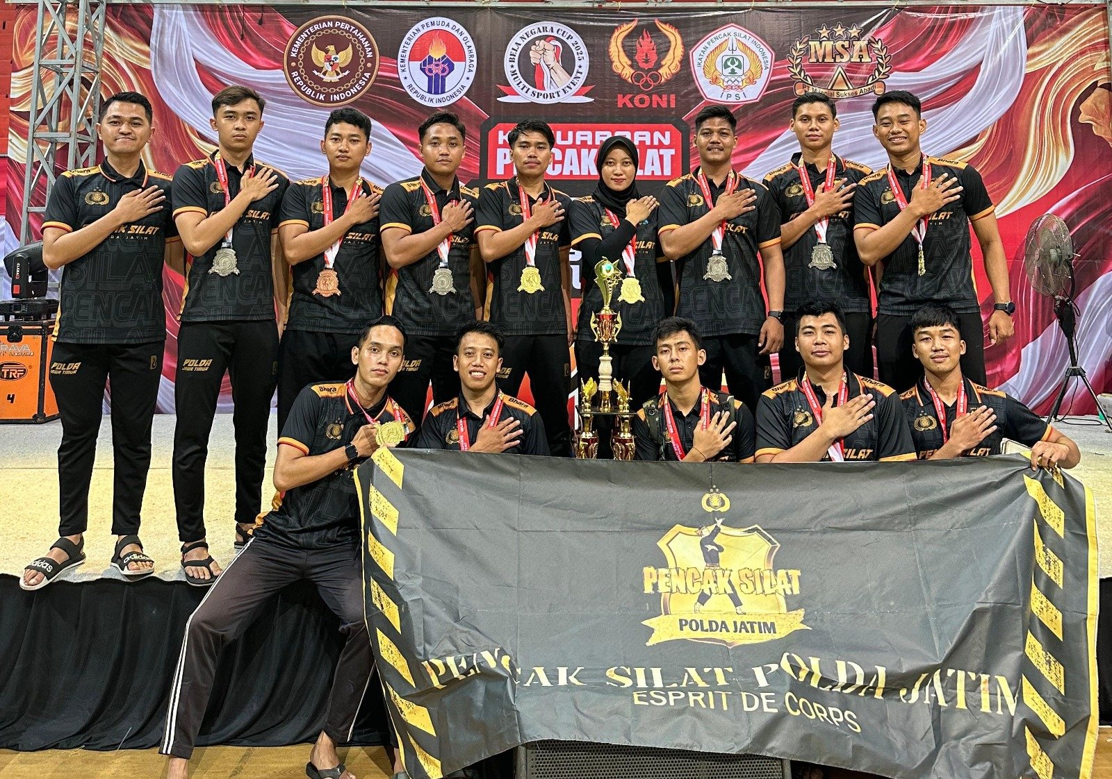 Kapolda Jatim Apresiasi Anggota Polresta Malang Kota Raih Medali Perak di Kejuaraan Pencak Silat Piala KASAD Tingkat Nasional