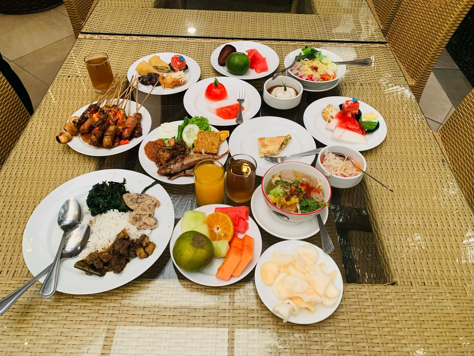 Dari Sate Bakar hingga Dessert Manis, Paket KURMA Ijen Suites Bikin Ramadan Makin Berkesan!