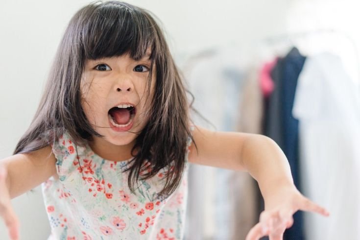 Emosi Anak Meluap? Kenali 5 Faktor Pemicunya & Langkah Bijak Orang Tua