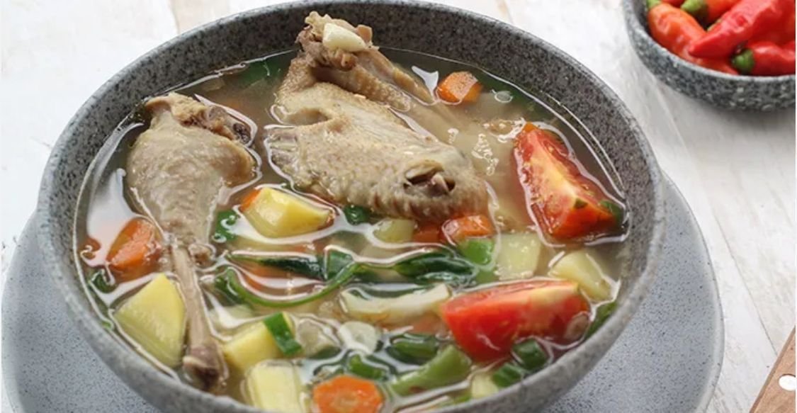 Menu Makanan Hangat yang Cocok Buat Suasana Hujan: Simple, Murah, dan Bikin Nyaman
