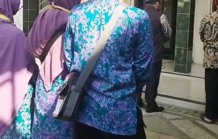 11 Jemaah Haji Kloter 75 Asal Kab Malang Resmi Berangkat Hari Ini