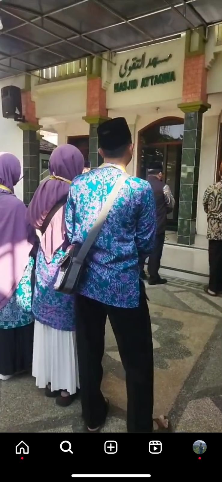 11 Jemaah Haji Kloter 75 Asal Kab Malang Resmi Berangkat Hari Ini