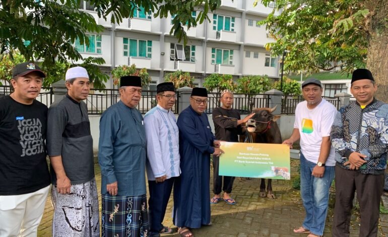 Unisma Sembelih 22 Sapi 29 Kambing untuk Idul Adha, Gandeng Rumah Amal ITB dan BSI