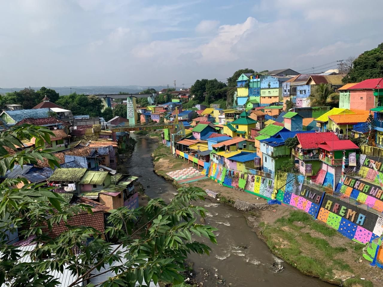 Wali Kota Malang Tinjau Repaint Kampung Warna-Warni Jodipan, Target Rampung Jelang Porprov IX Jawa Timur