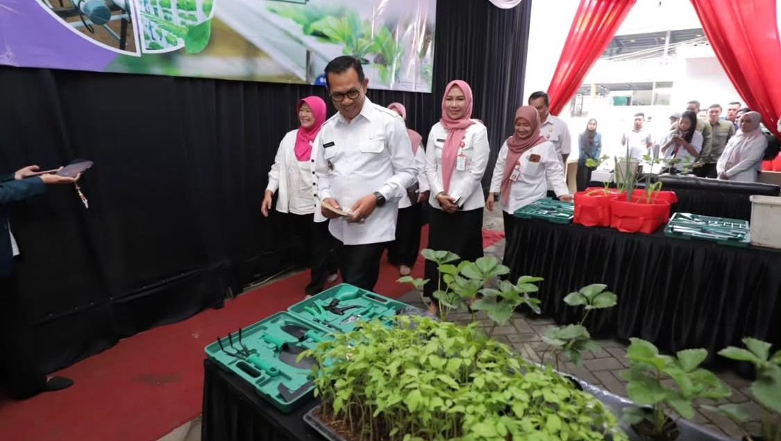 Wali Kota Batu Dorong Generasi Muda Bertani Cerdas: Smart Farming & Hidroponik Jadi Solusi Ketahanan Pangan dari Rumah