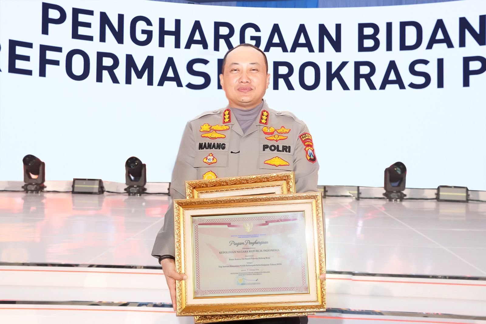 Kado Terindah : Jelang Hari Bhayangkara ke-79, Polresta Malang Kota Meraih Tiga Penghargaan dari Kapolri dan Kemenpan RB