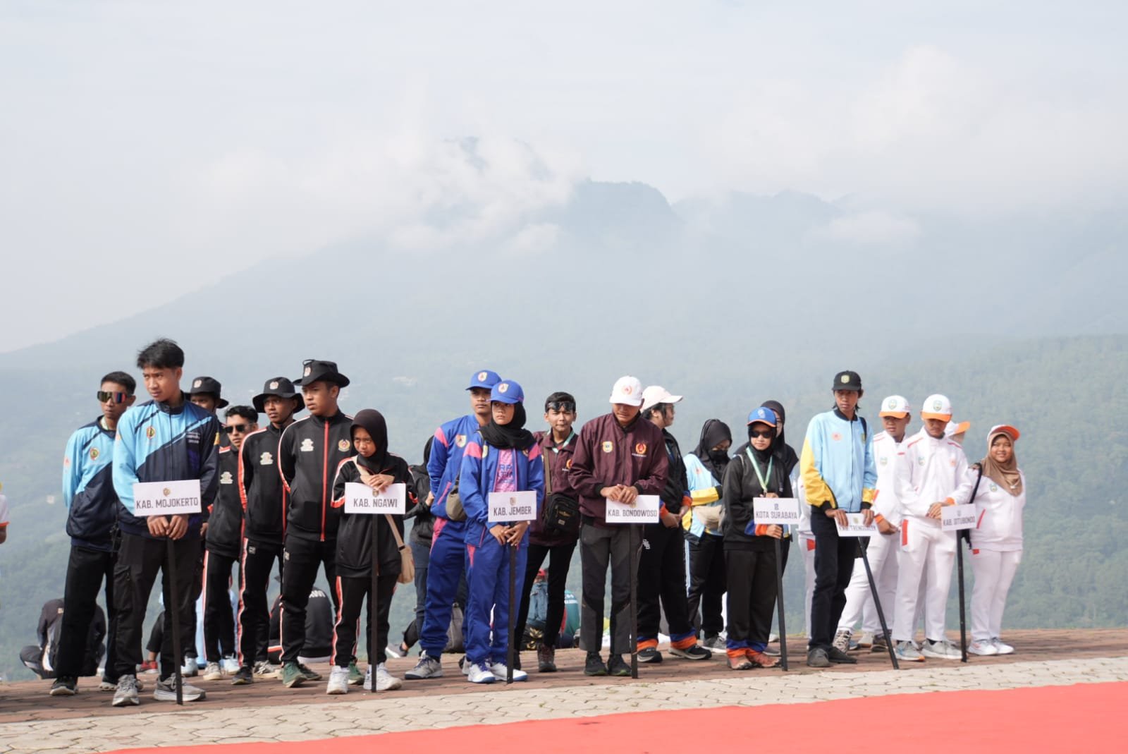 22 Kabupaten/Kota Ikuti Cabor Paralayang di Gunung Banyak