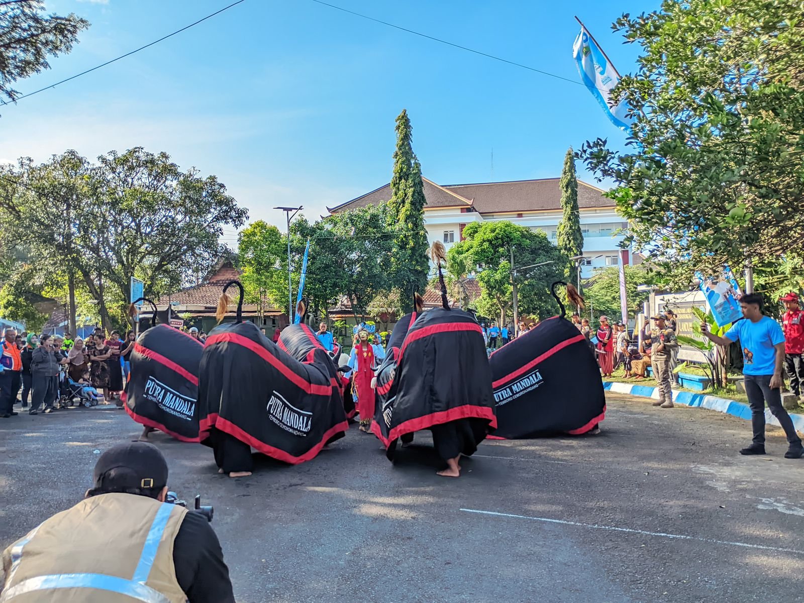 Wali Kota Malang Sambut Obor Porprov IX Jatim 2025, Serukan Semangat Sportivitas dan Kolaborasi