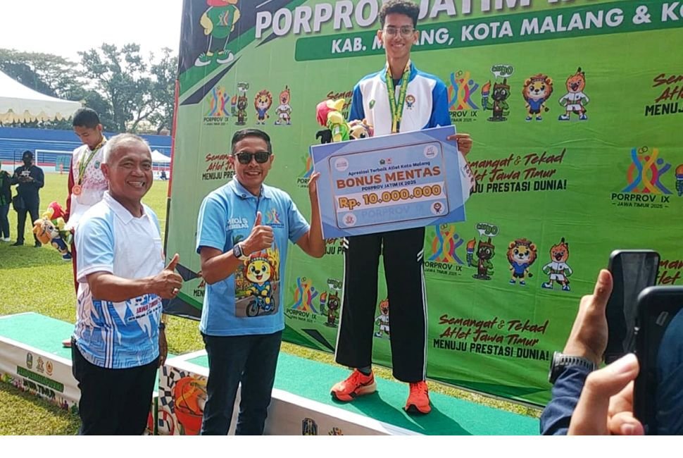 Atlet Muda SMAN 9 Malang Raih Emas di Nomor Lari 1.500 Meter Porprov Jatim 2025